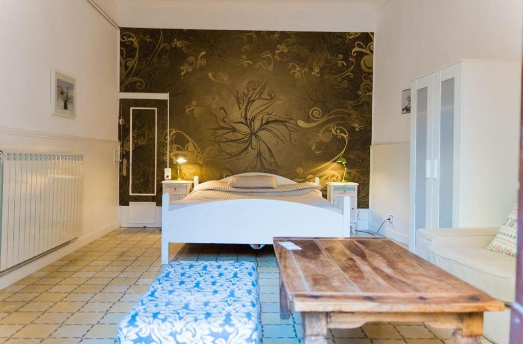 B&B Placa Bell-Lloc Girona Eksteriør bilde